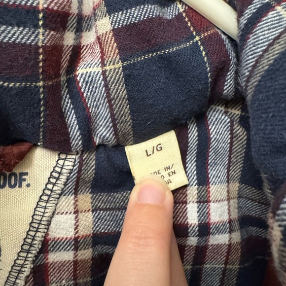 Men’s Weatherproof Vintage Maroon Puffer Vest with Hood Sz L EUC - Picture 5 of 12